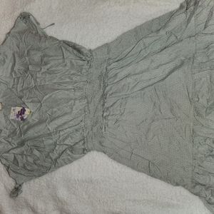 Women's dress size medium